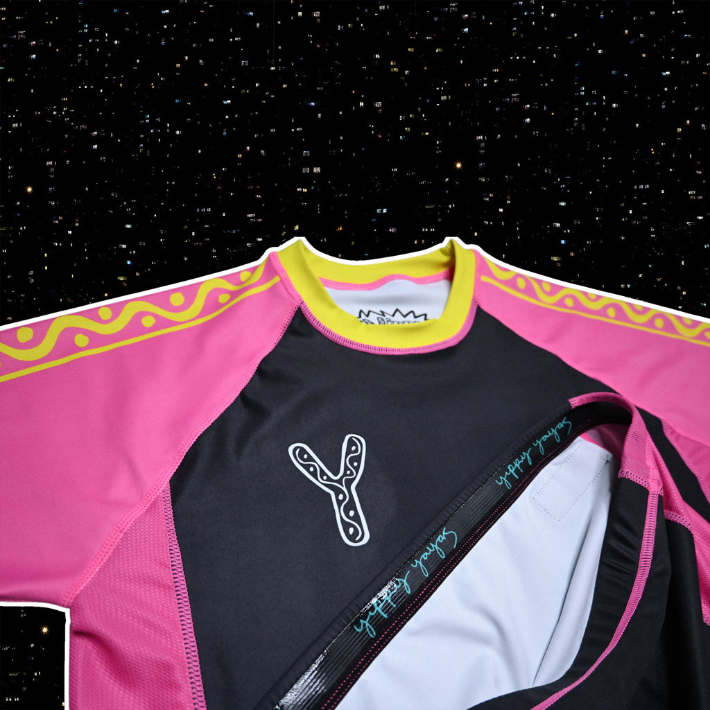 FLOWTEK™ Rash Guard - Electric Pink