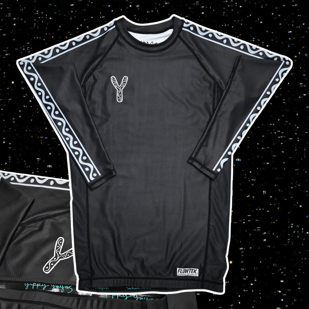 FLOWTEK™ Rash Guard - Black Long Sleeve