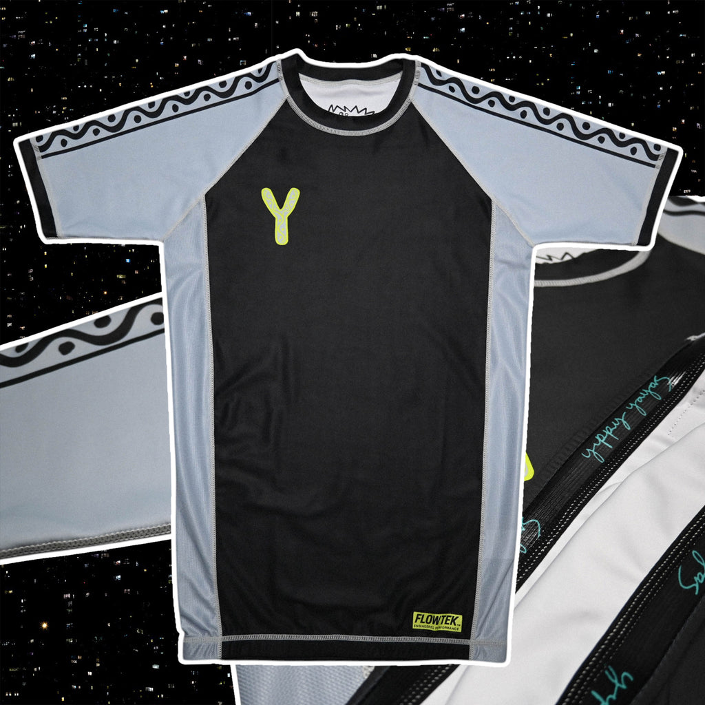 FLOWTEK™ Rash Guard - Black & Grey
