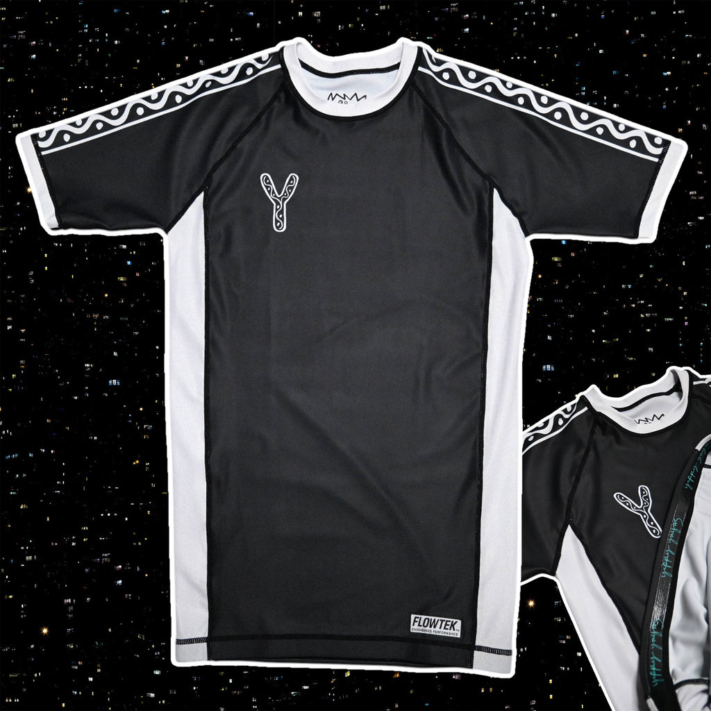 FLOWTEK™ Rash Guard - Black & White